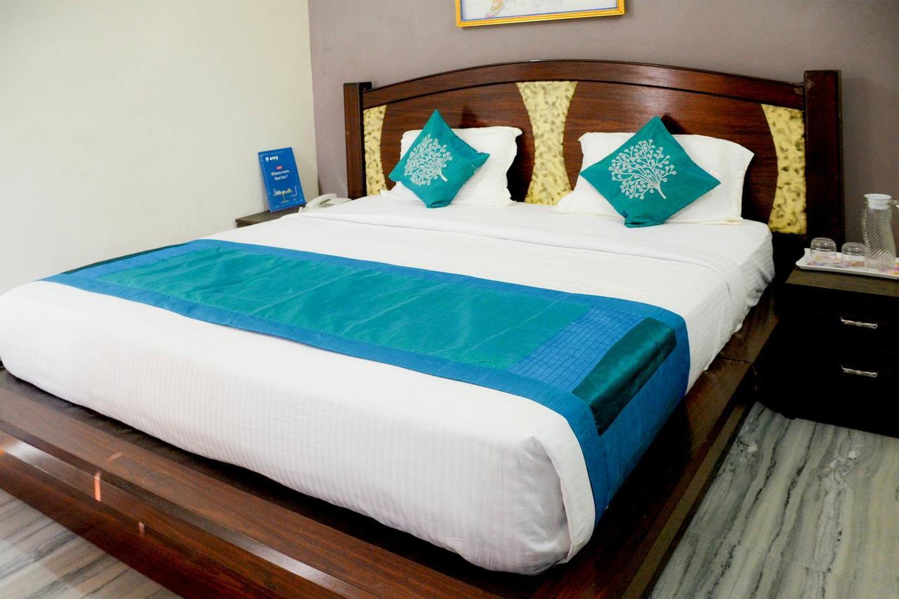 King Prince Palace Hotel Gorakhpur Oda fotoğraf